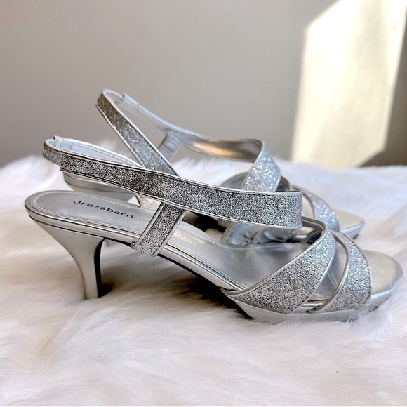 Dress Barn Silver Sparkly Glitter Slingback Sandal Heel Pumps Size 6.5 **EUC** - Picture 1 of 12